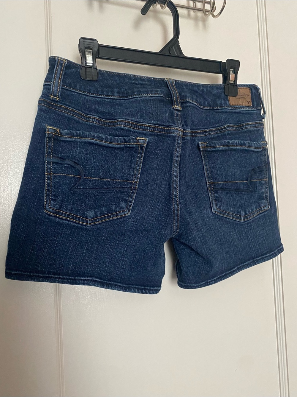 American Eagle Y2K Low Rise Dark Wash Jean Size 4 - Picture 2 of 5